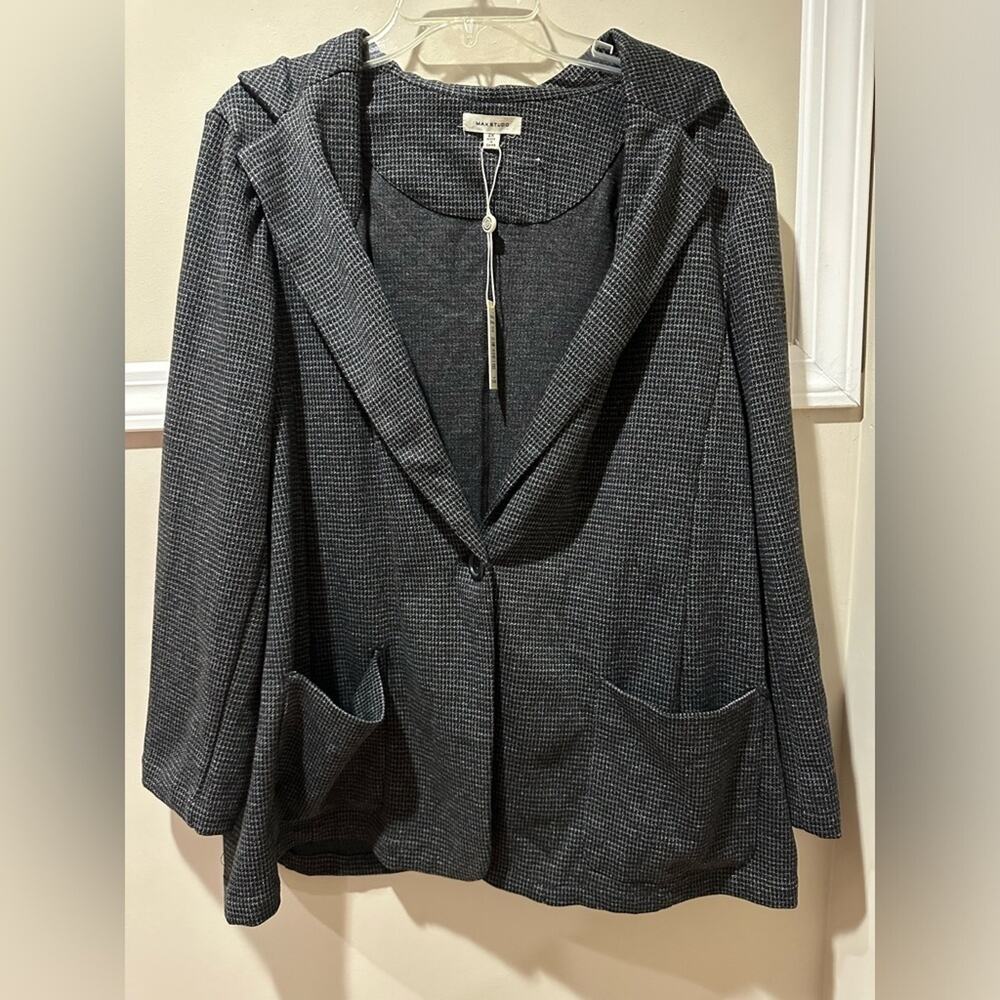 BRAND NEW‎ MAX STUDIO BLAZER